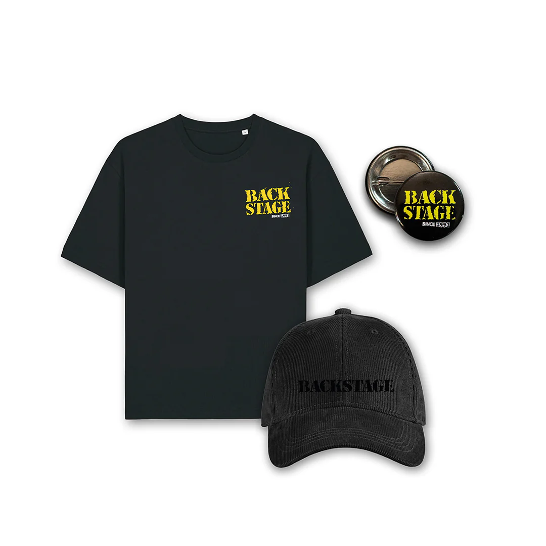 Bundle mit Backstage Shirt in Schwarz, schwarzer Cap und Buttons